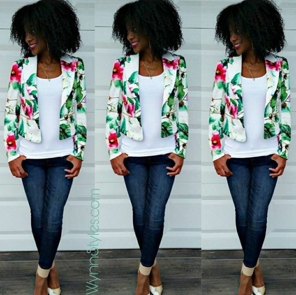 NWT Bright Pink&Green Floral Blazer - Picture 5 of 5